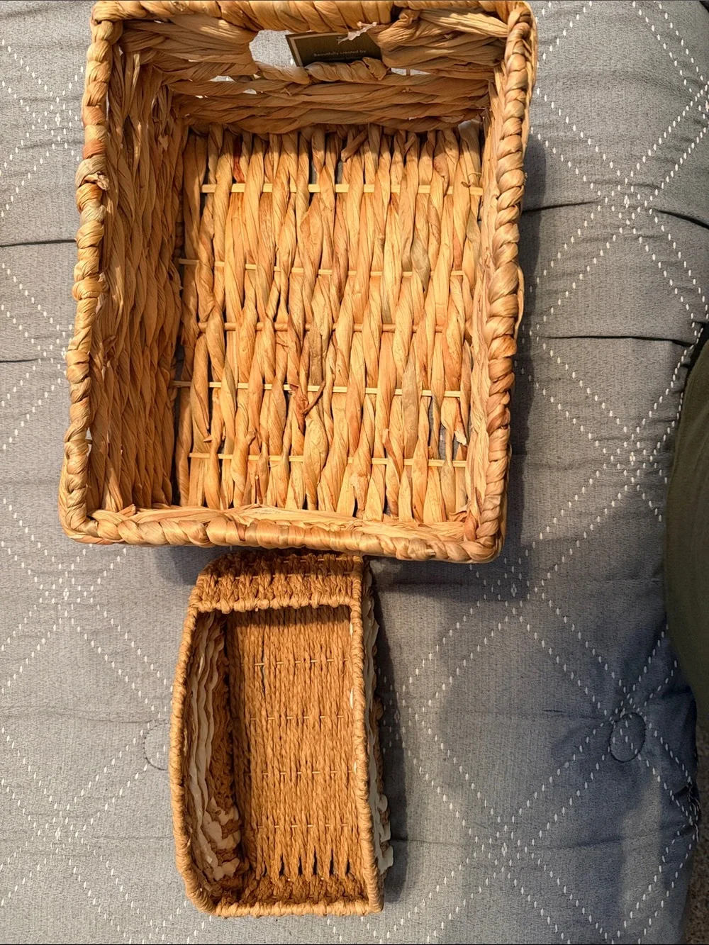 Woven Seagrass Storage Basket with Rope Coasters - Natural Tan & Cream